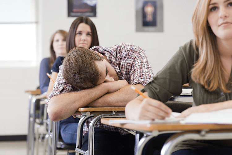 tricks to stay awake in class