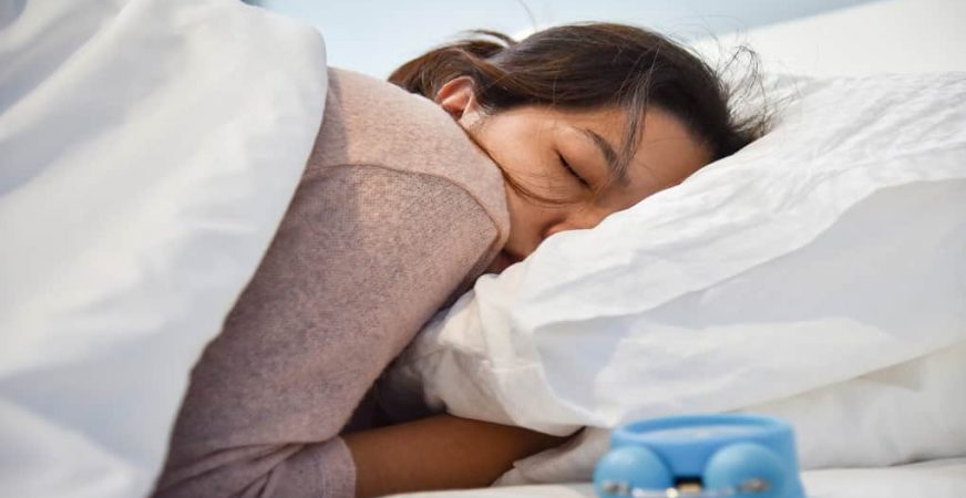 how-to-sleep-with-an-ear-infection-10-tips-and-tricks-33rd-square