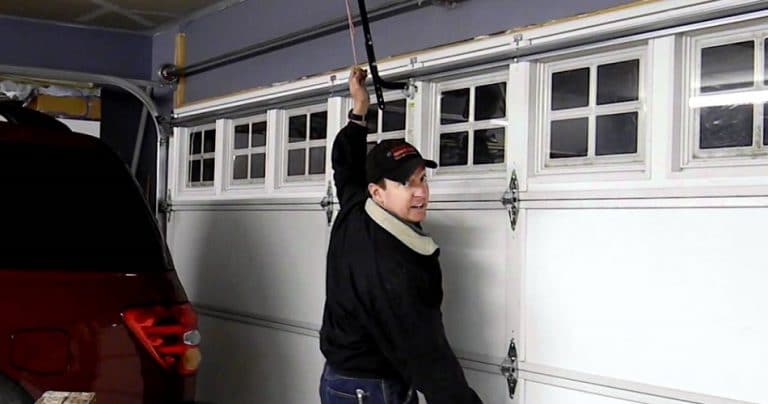 How to Manually Open Garage Door With No Power