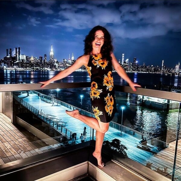 My Surprisingly Great Experiences Shopping Bellelily&lsquo;s Affordable Fashion Finds