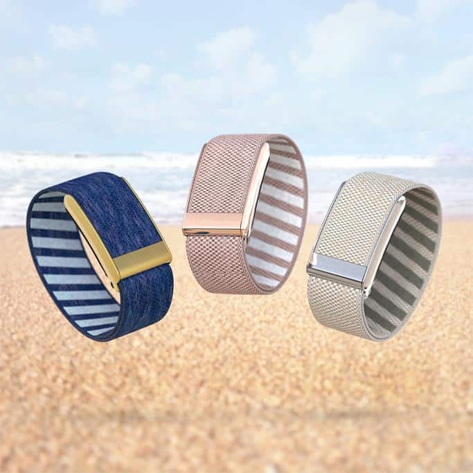 Whoop vs Fitbit: A Detailed Comparison of the Top Activity Trackers