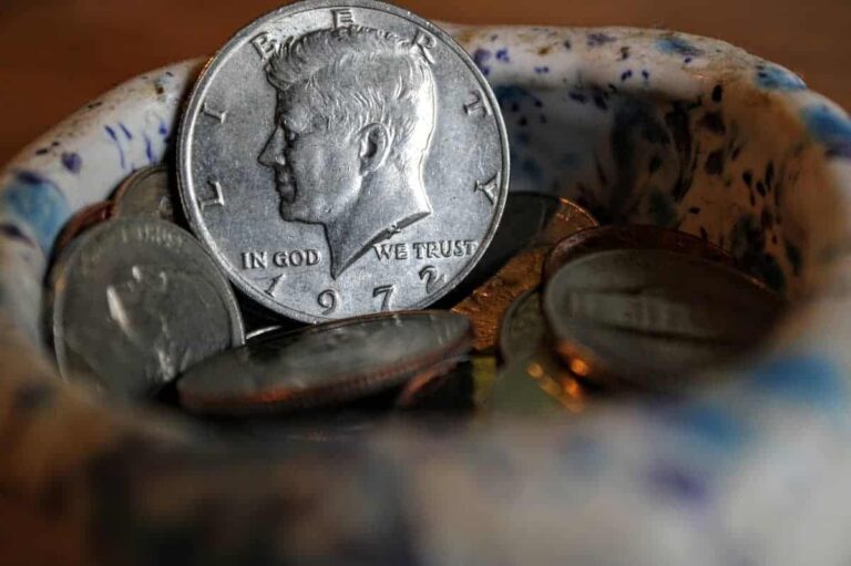 Exploring the 1972 Kennedy Half Dollar: Key Date in a Collectible Modern Series