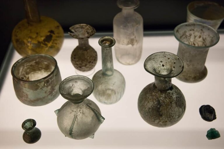 Antique Glass Pitchers: The Ultimate Collector&lsquo;s Guide