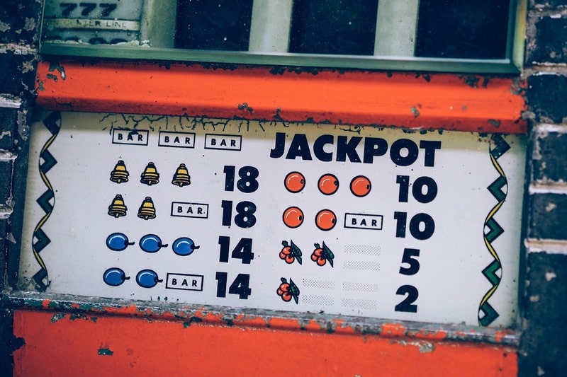 Games with Jackpot Prizes