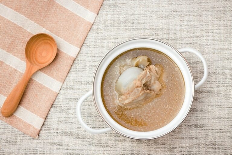 Is Chicken or Bone Broth Good for Dogs with Pancreatitis? A Vet&lsquo;s In-Depth Guide