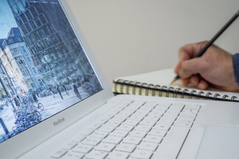 The Ultimate Beginner&lsquo;s Guide to Web Scraping in R with rvest: Hands-On Tutorial