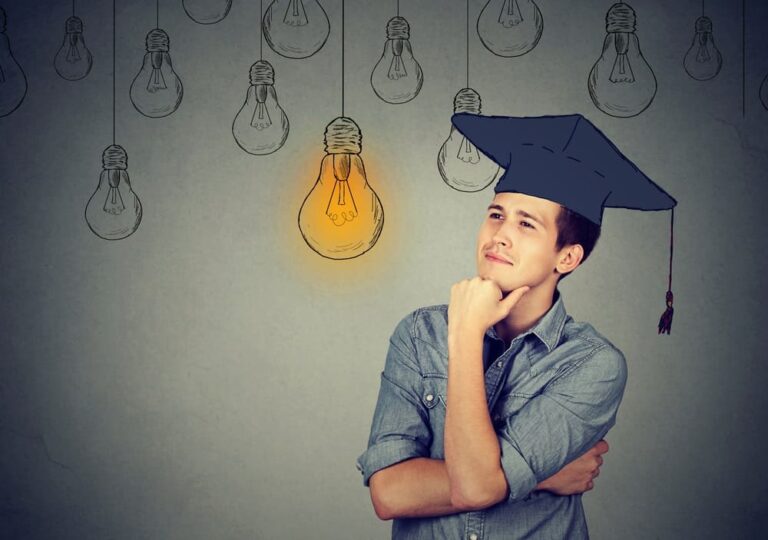 The Key Differences Between B.A. and B.S. Degree Programs